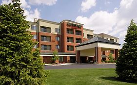 Courtyard By Marriott Akron Stow